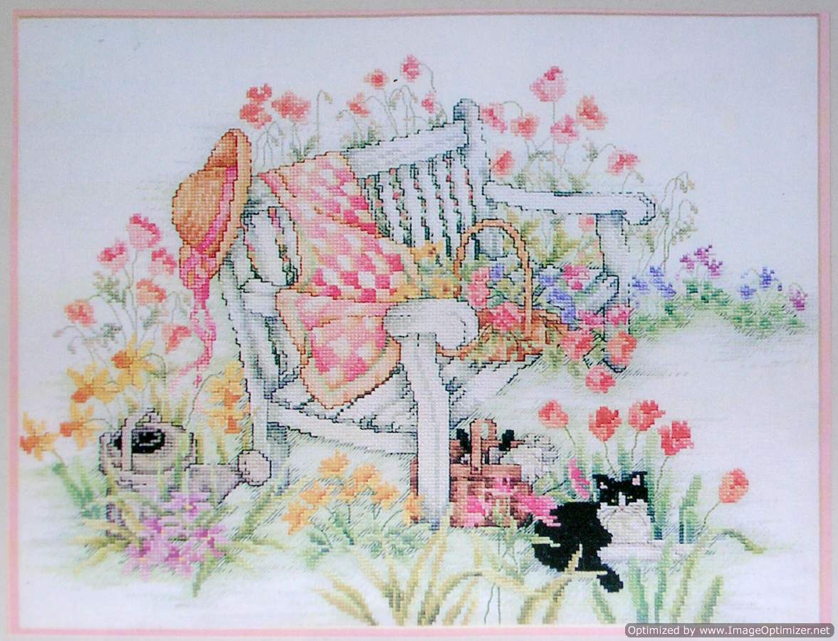 Garden Bench - Vermillion Pattern